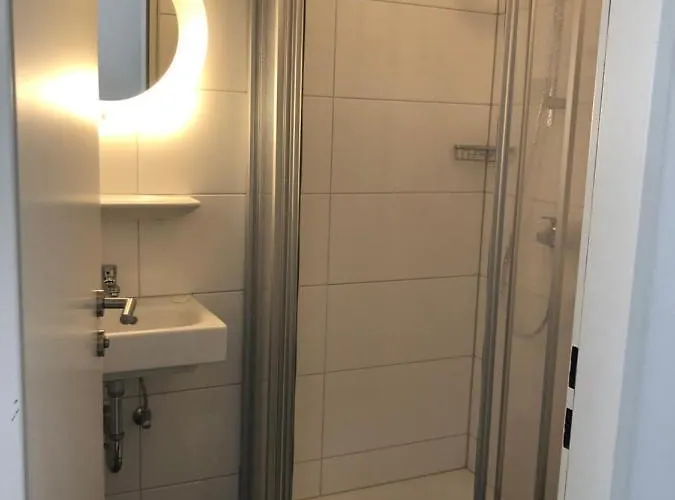 Bensons Szálloda 3*