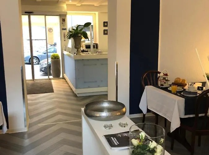 Bensons Aix-la-Chapelle